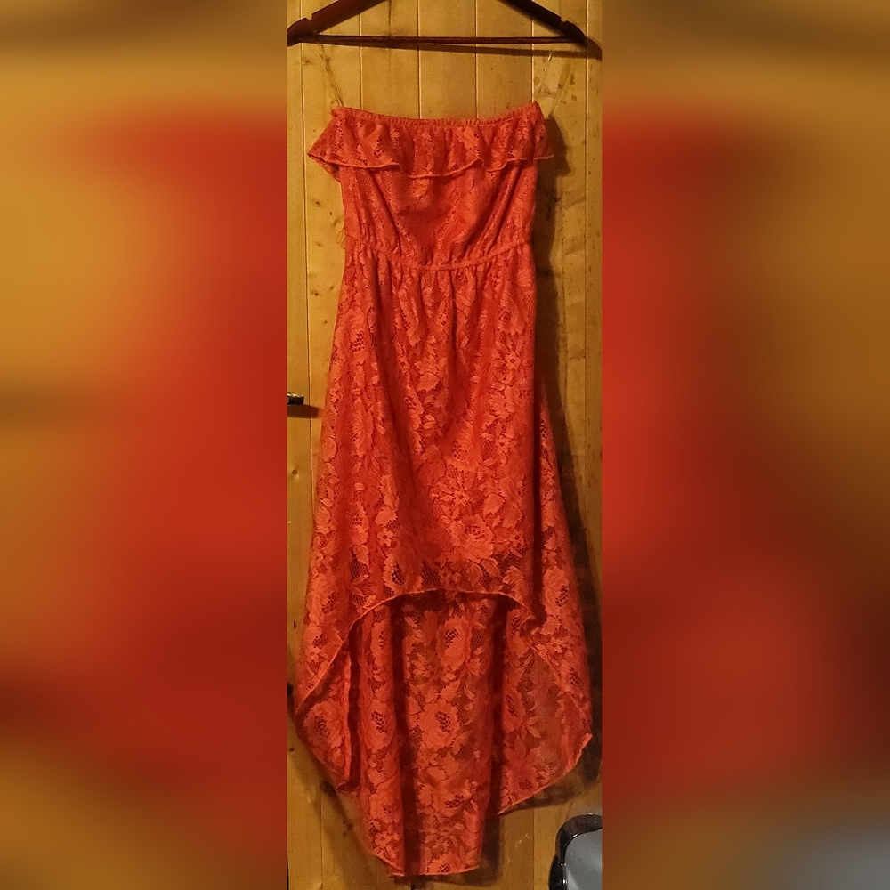 TRIXXI Small Coral Strapless Hi-Low style Lace Dress lined with belt loops EUC